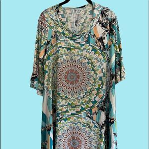 Tunic with hidden pockets